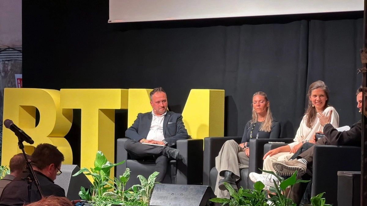 Team-øyeblikk i Dev House Norway-arbeidsområdet